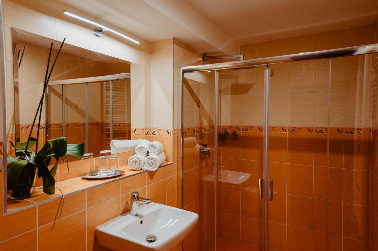 Horsky Hotel Popradske Pleso Strbske Pleso Bagian luar foto